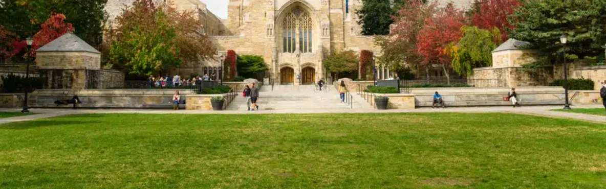 How to Choose the Best Hotel Near Yale University – A Complete Guide

