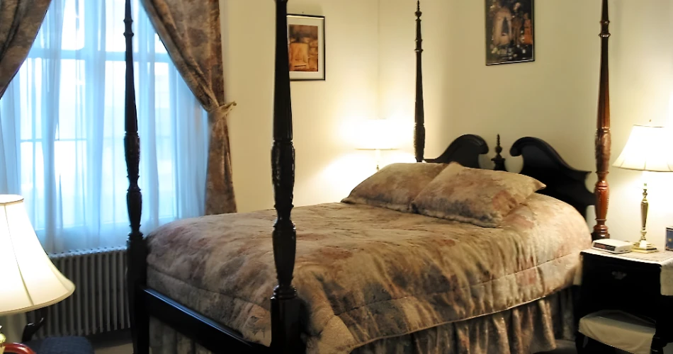 Your Guide to the Best 13 Accommodations Near Yale University, New Haven
